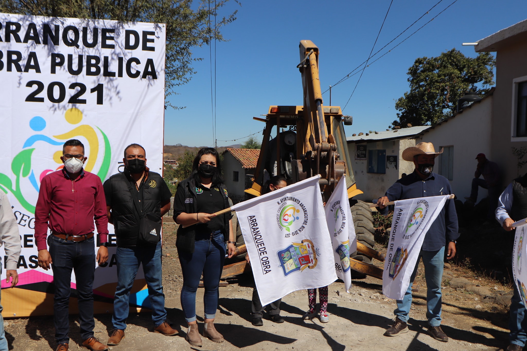 Maribel Juárez Blanquet da arranque a obra en Aguacaliente